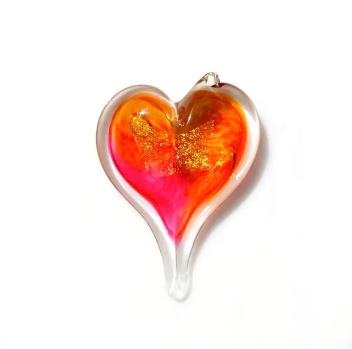 Glass Heart Suncatcher – HappinessSuncatcher