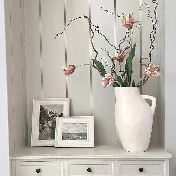 Large Neutral Jug Vase TiltVases