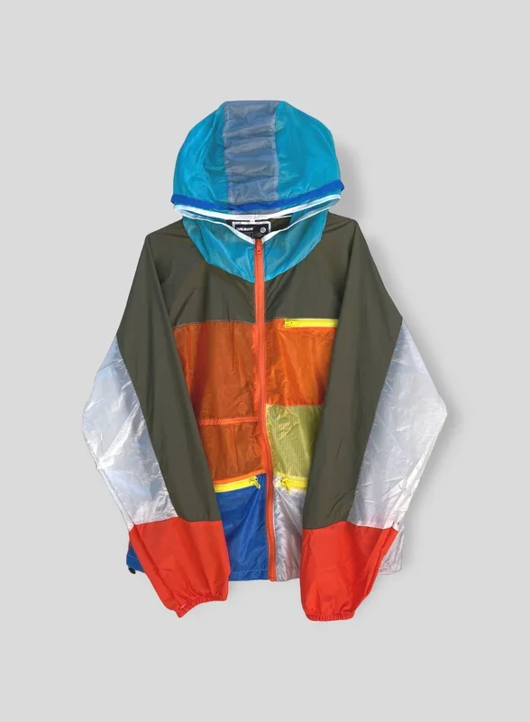 Upcycled Parachute Jacket (Large – A.53.23)Cosmetics